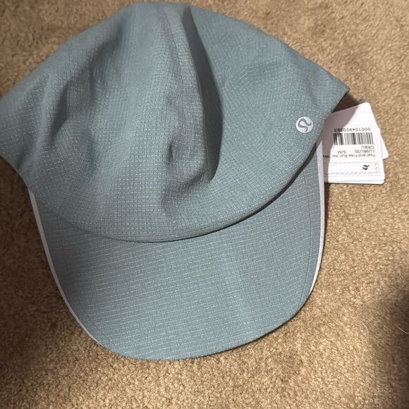 NWT Lululemon Fast and Free Run Hat - Picture 4 of 4